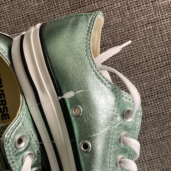 NEW NWOB Converse Metallic Green CTAS Chuck Taylor All Star Ox 7 - Picture 4 of 7